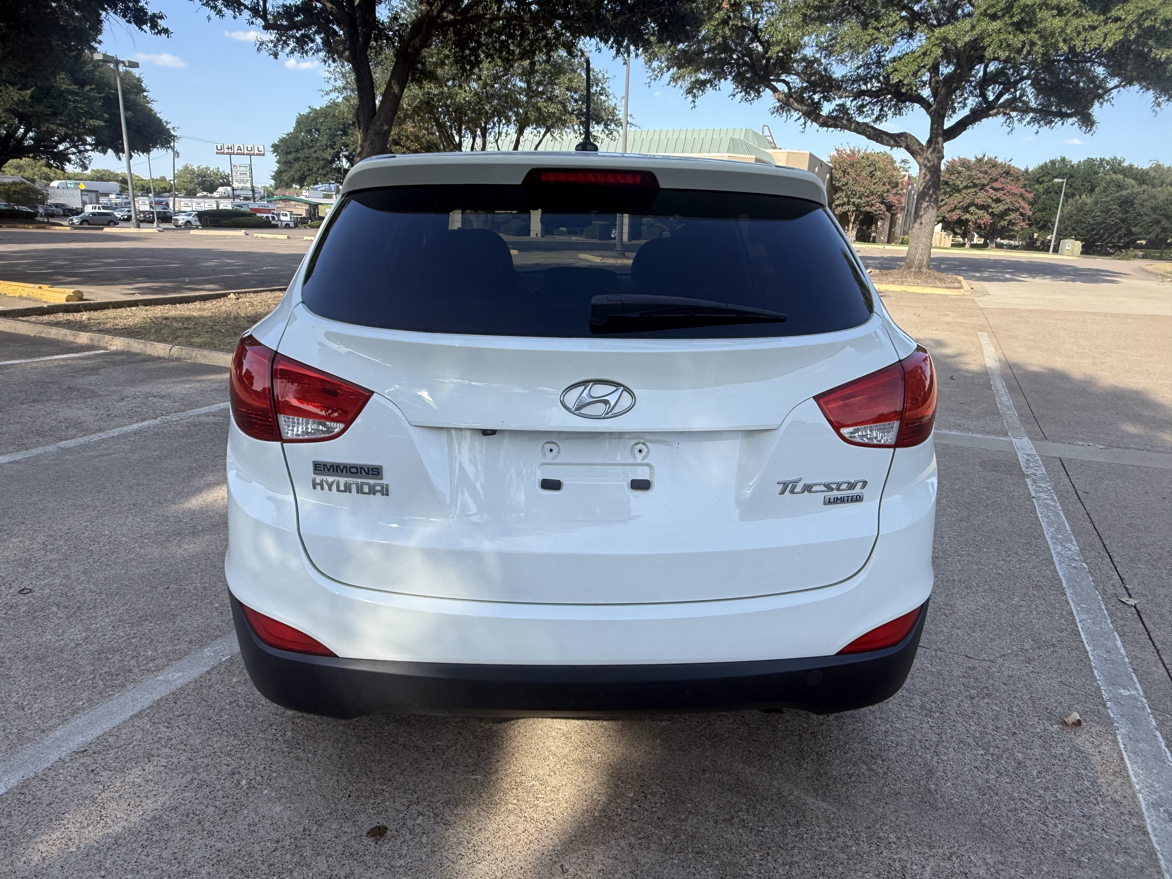 Used 2012 Hyundai Tucson Limited w/ Premium Pkg FWD image 6