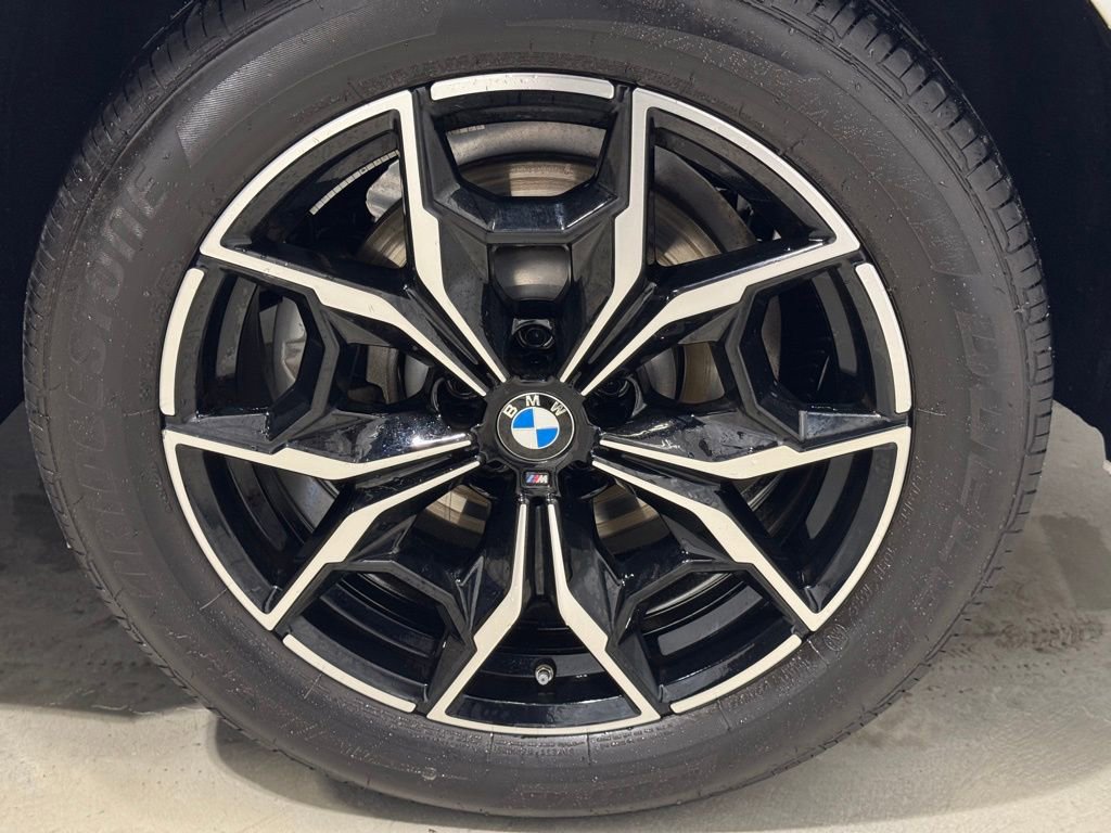 Certified 2024 BMW X3 xDrive30i w/ Premium Package image 8