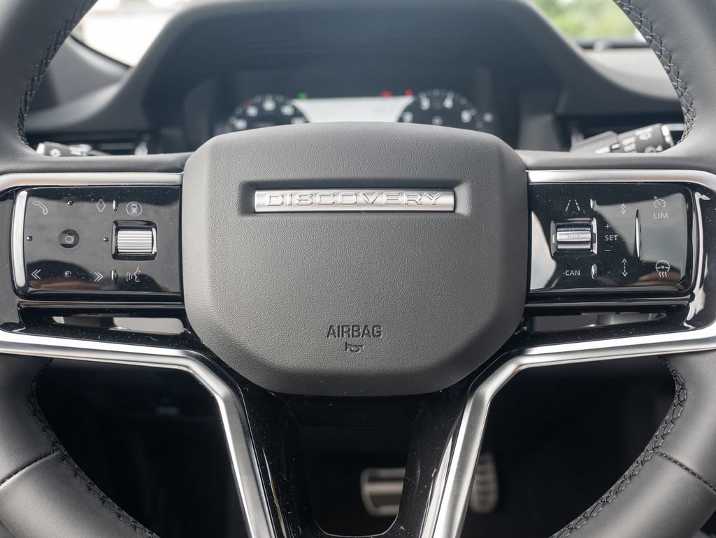 New 2026 Land Rover Discovery Sport Landmark AWD/4WD image 14