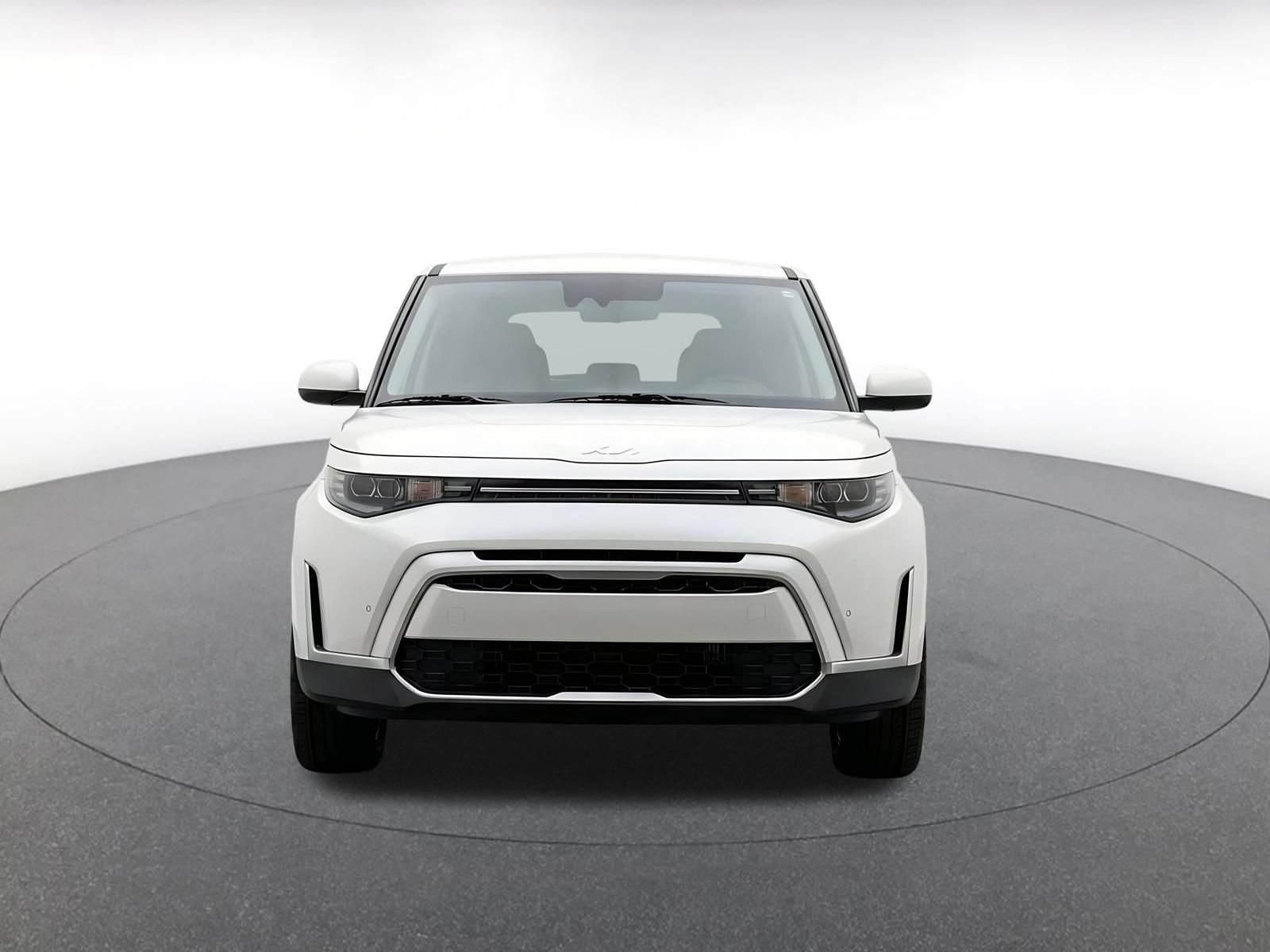 Used 2025 Kia Soul LX w/ LX Technology Package FWD video 2