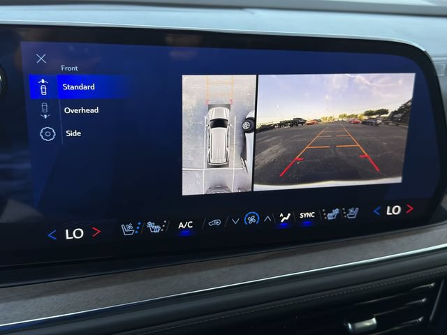 Certified 2025 Chevrolet Tahoe High Country AWD/4WD image 20
