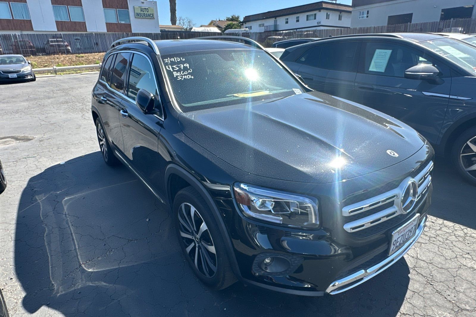 Used 2023 Mercedes-Benz GLB 250 image 2