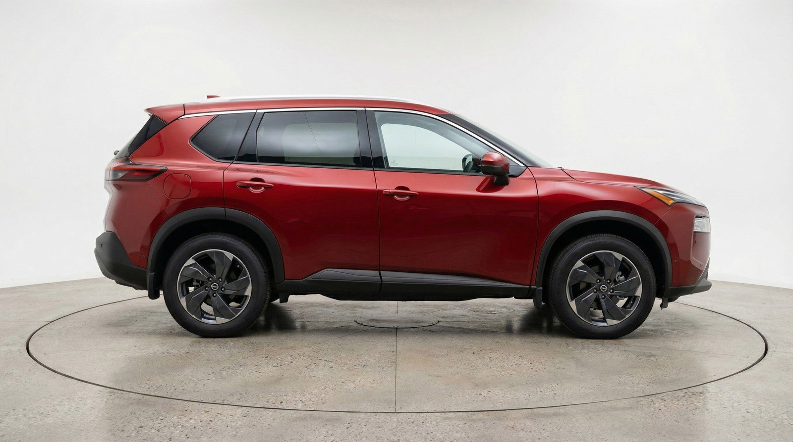 Used 2025 Nissan Rogue SV image 11