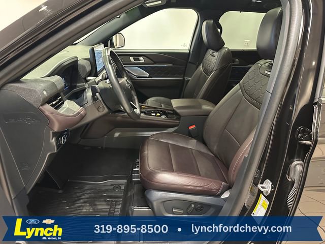 Certified 2025 Ford Explorer Platinum w/ LUX Leather Package AWD/4WD image 7