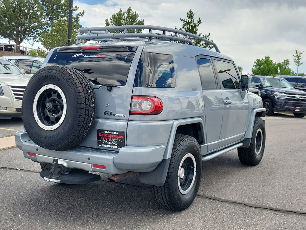 Used 2013 Toyota FJ Cruiser 4WD image 4