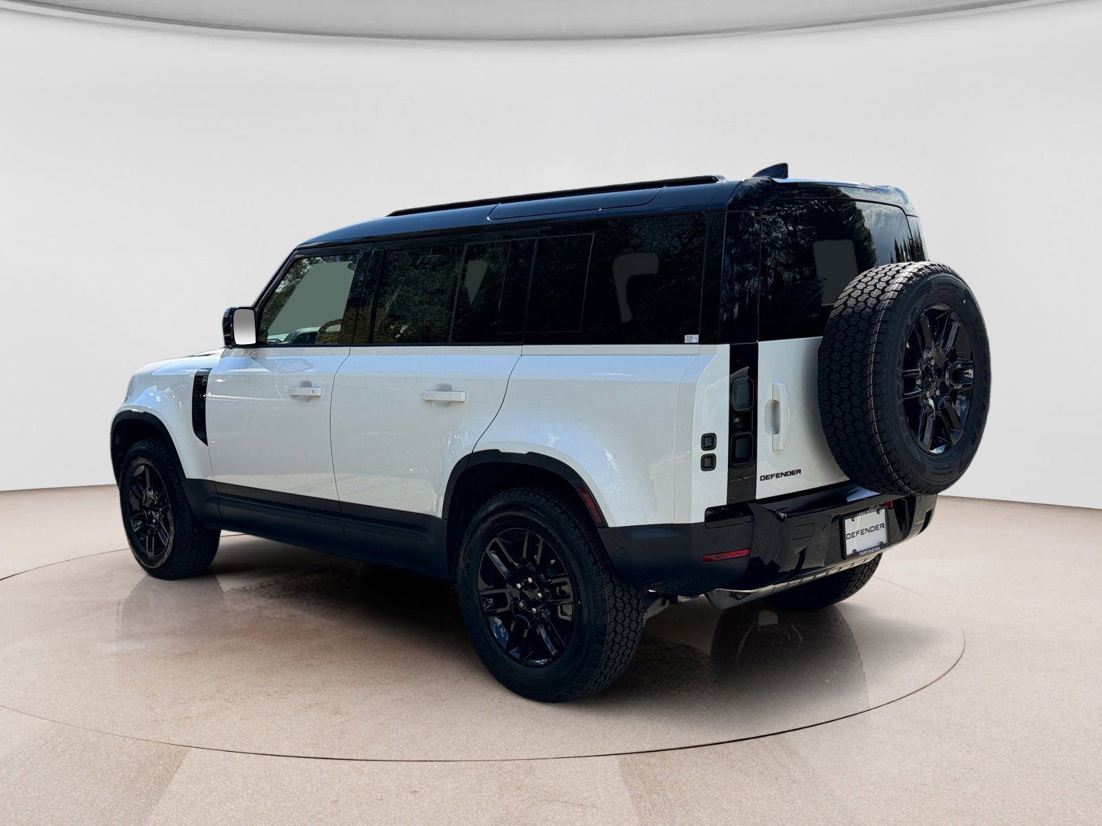 New 2026 Land Rover Defender 110 S AWD/4WD image 3