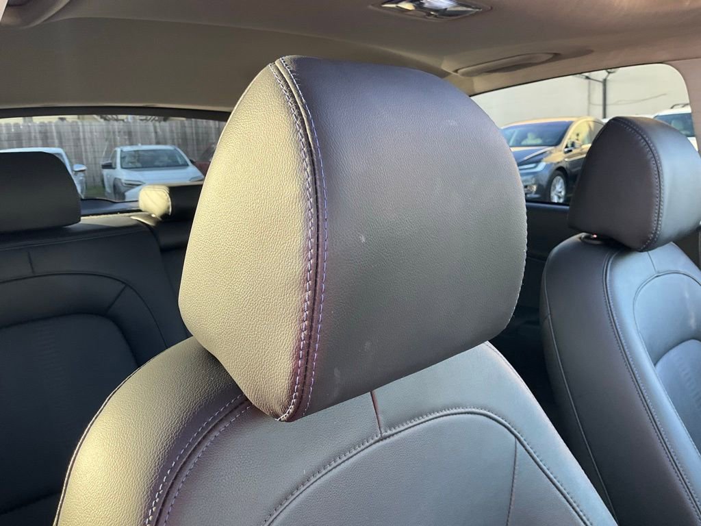 Used 2022 Hyundai Kona Limited w/ Cargo Package image 64