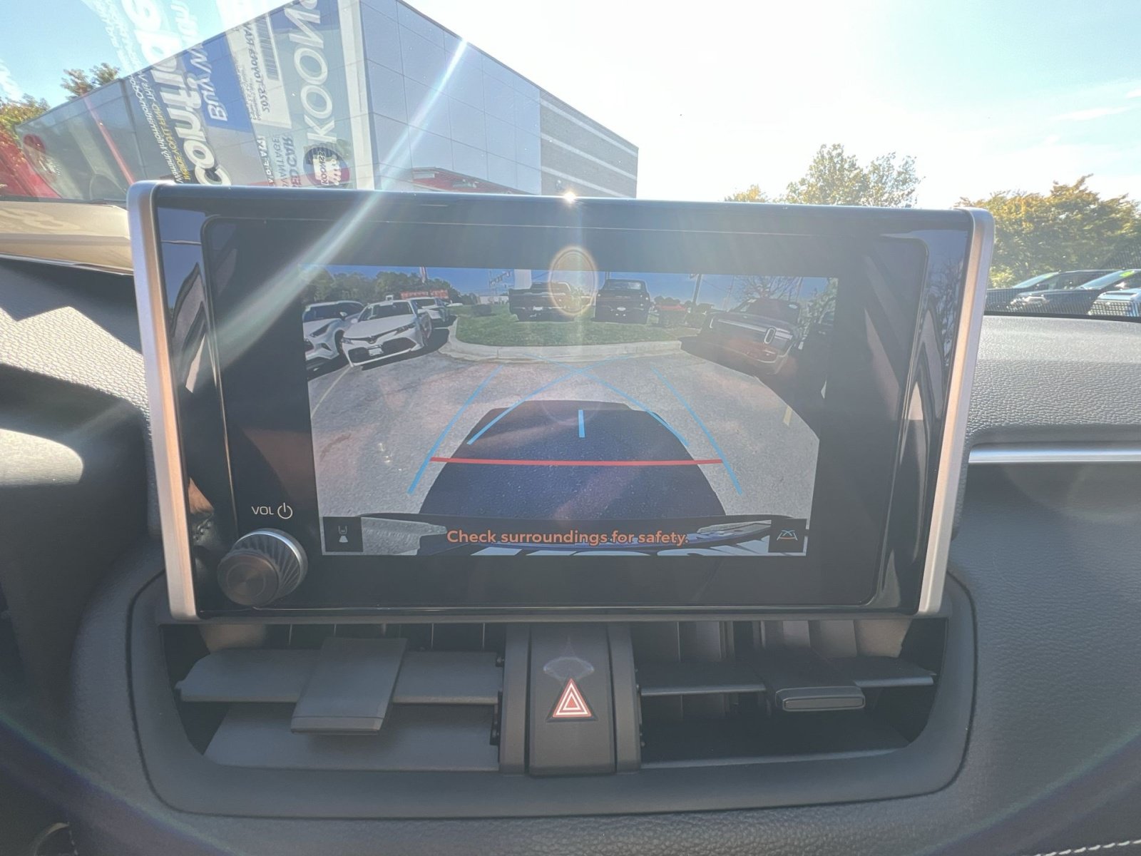 Used 2025 Toyota RAV4 XLE w/ Weather Package AWD/4WD image 19