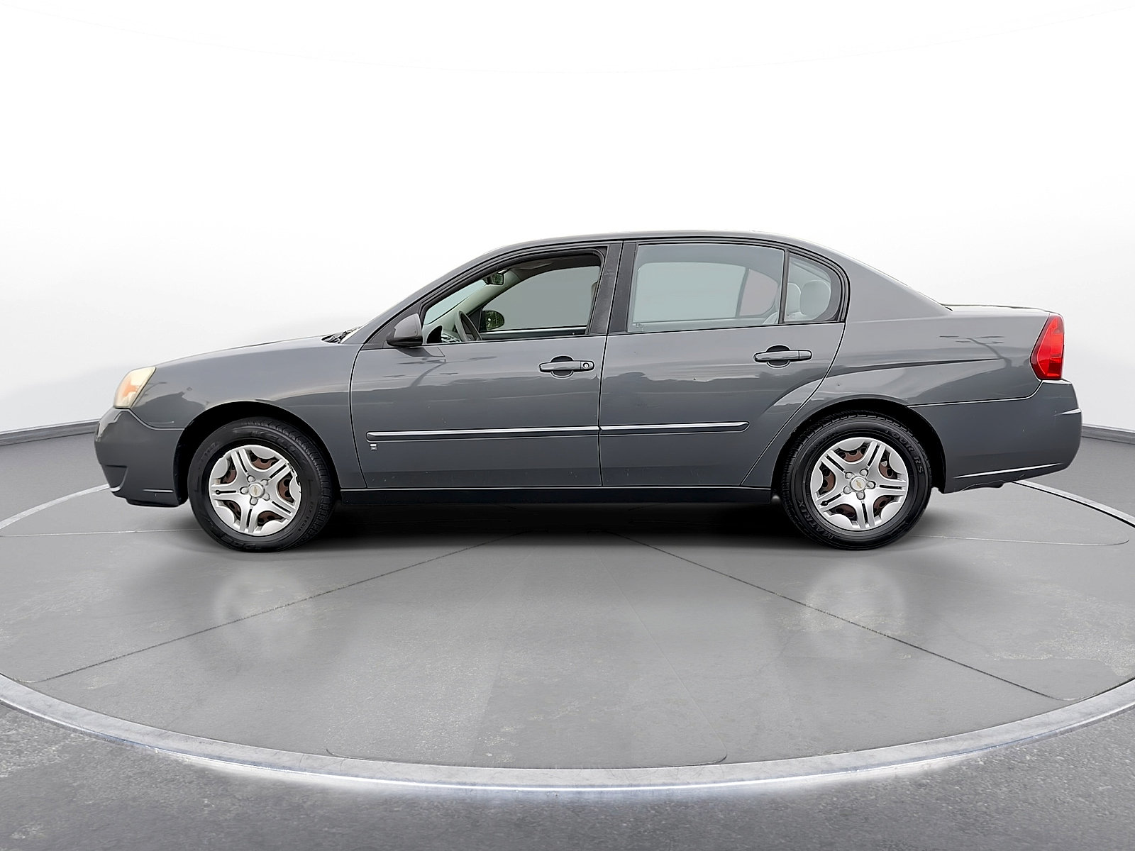 Used 2007 Chevrolet Malibu LS FWD image 5