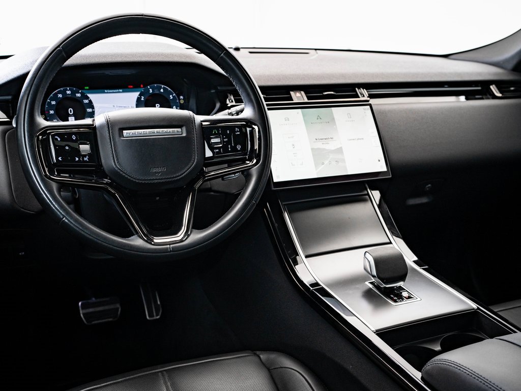 Used 2024 Land Rover Range Rover Velar Dynamic SE image 4