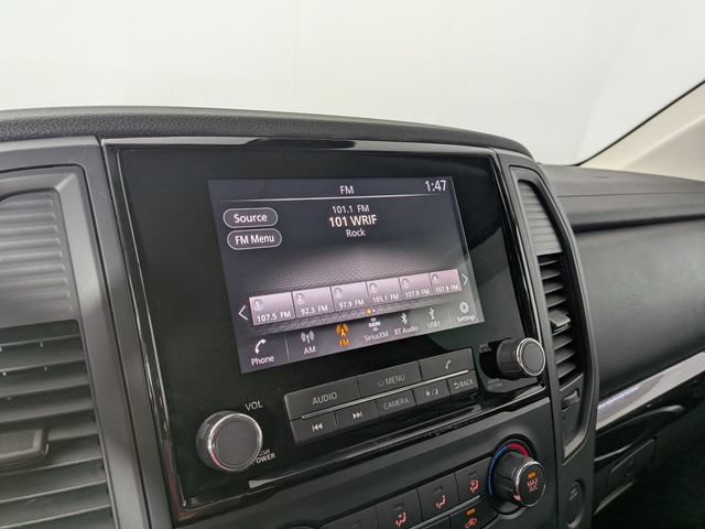 Used 2023 Nissan Titan SV AWD/4WD image 16