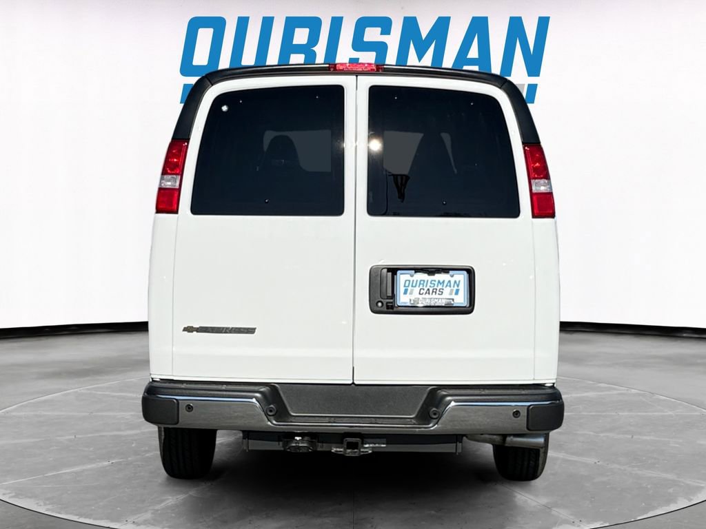 New 2026 Chevrolet Express 3500 LT w/ LT Preferred Equipment Group RWD image 5