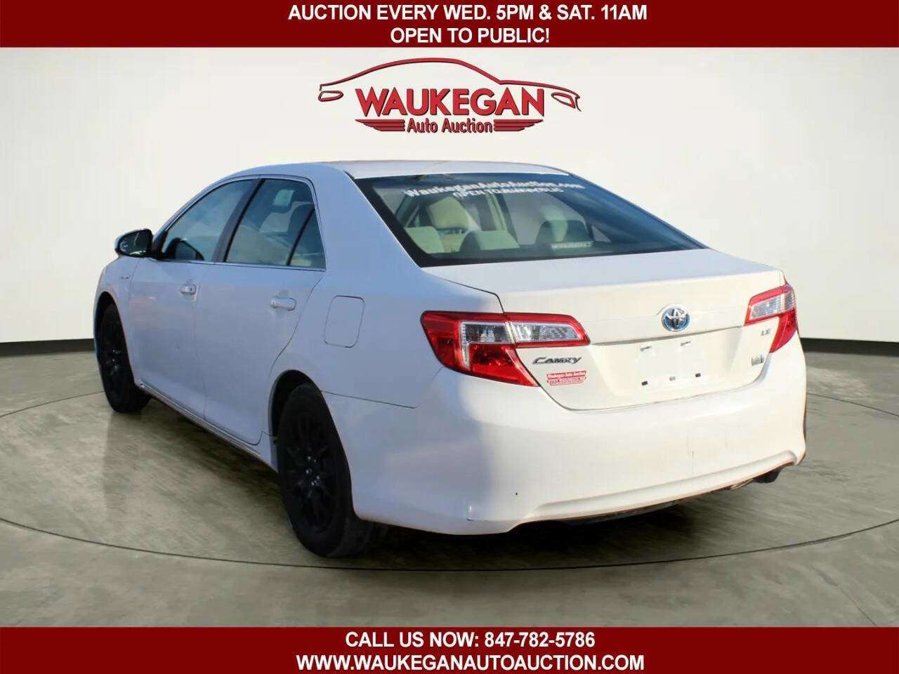 Used 2013 Toyota Camry LE image 6