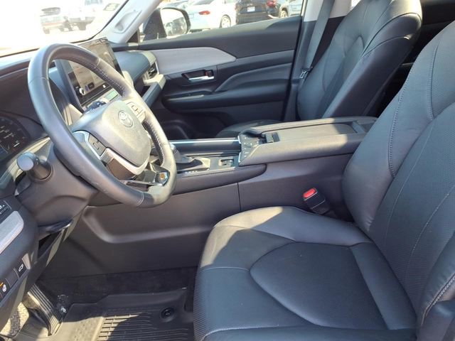 Certified 2024 Toyota Grand Highlander Limited image 14