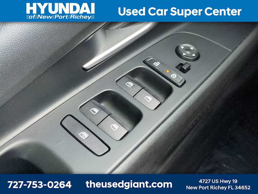 Certified 2023 Hyundai Elantra SEL w/ Cargo Package FWD image 22