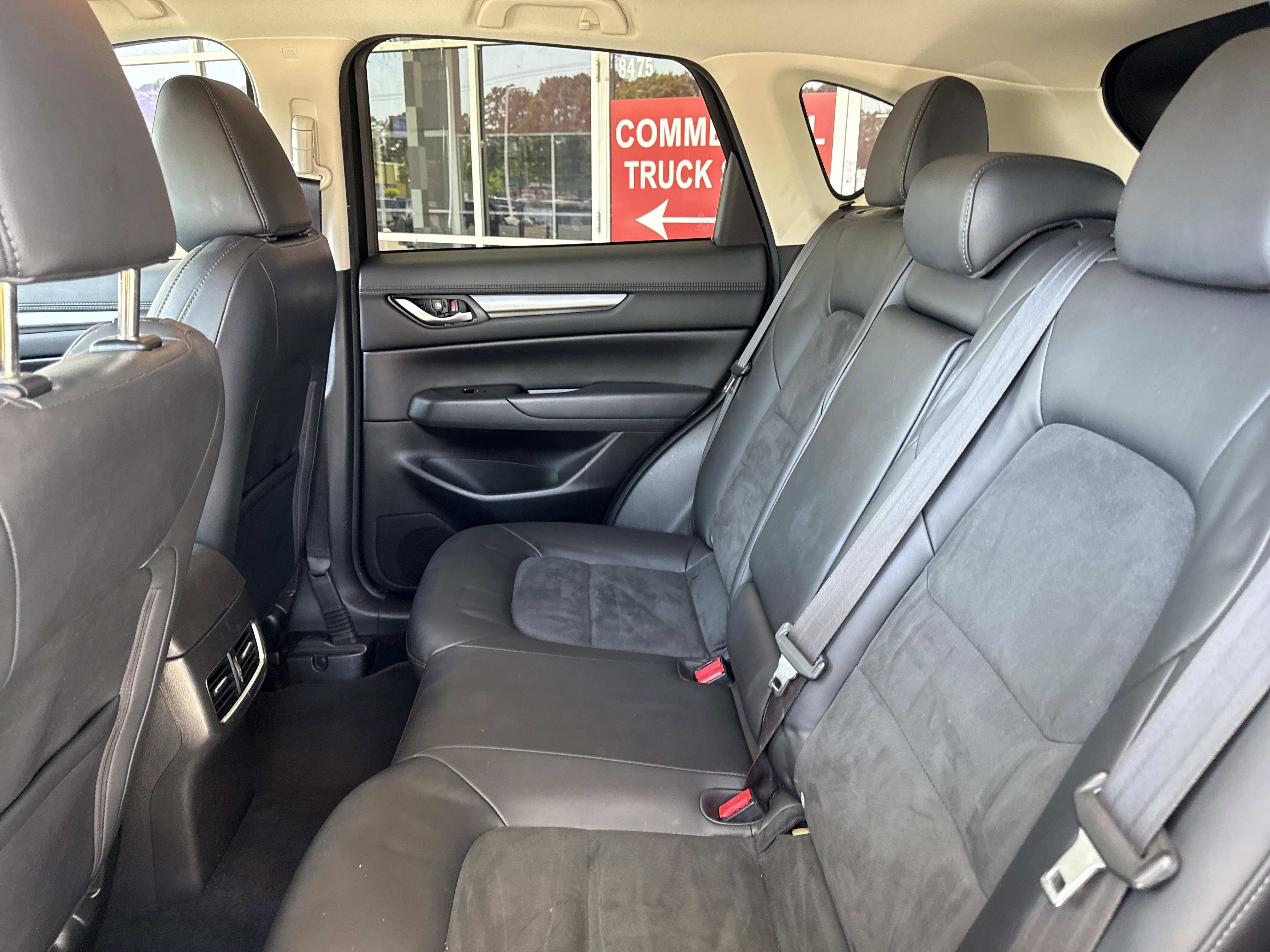 Used 2021 MAZDA CX-5 Touring image 29