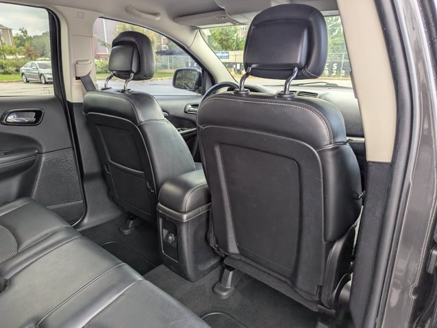Used 2017 Dodge Journey Crossroad w/ Popular Equipment Group FWD image 28