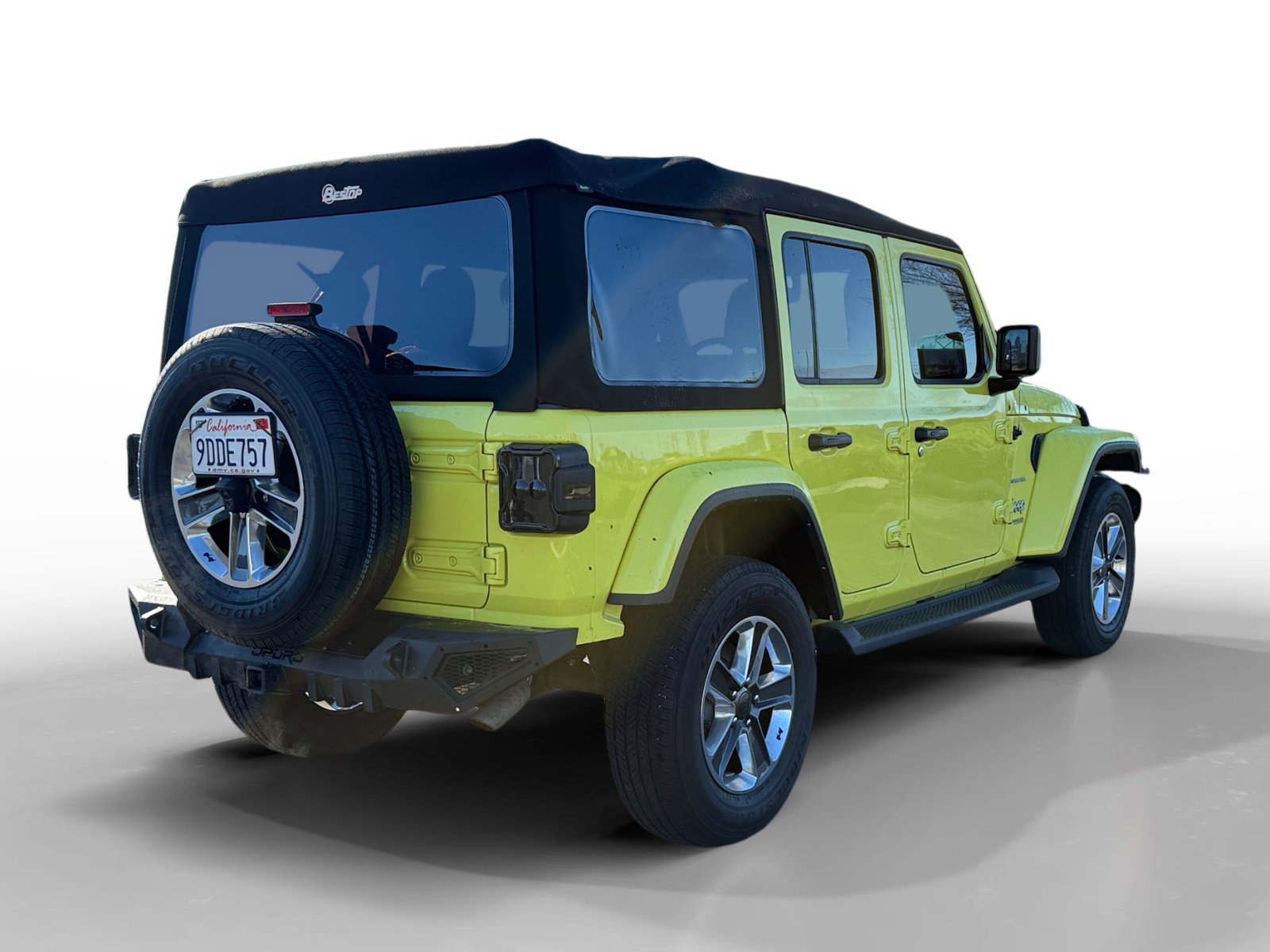 Used 2022 Jeep Wrangler Unlimited Sahara AWD/4WD image 5