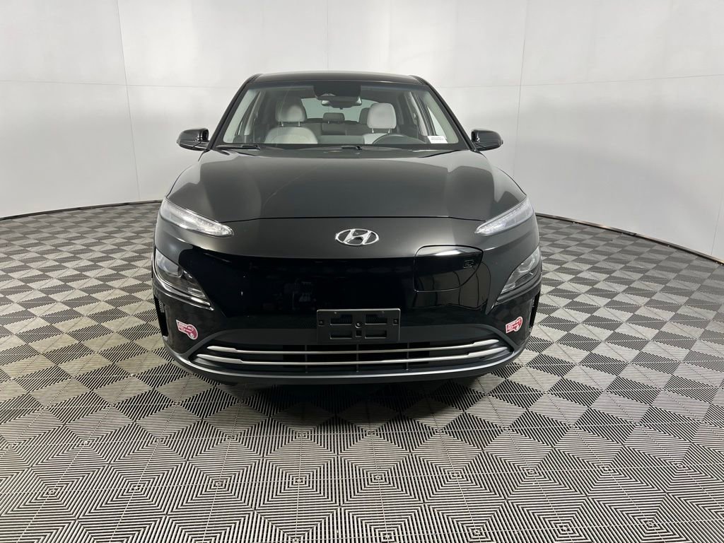 Used 2023 Hyundai Kona SE image 12