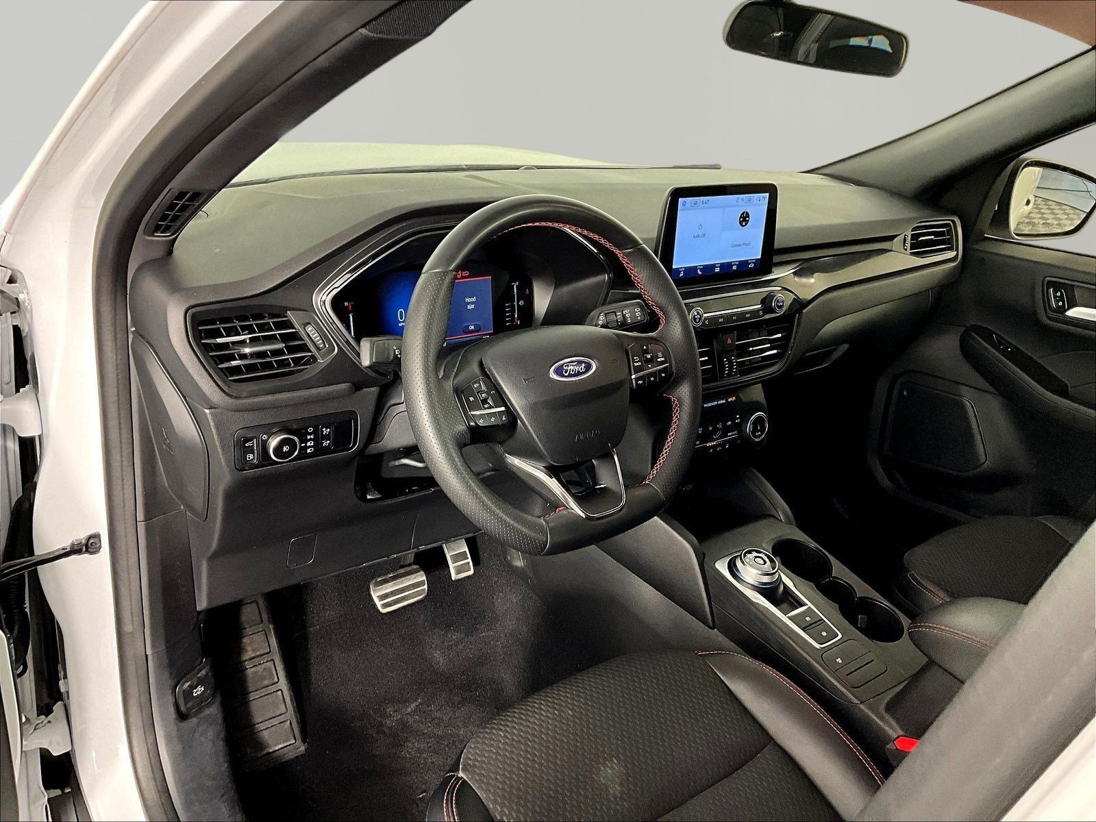 Used 2023 Ford Escape ST-Line Select AWD/4WD image 16