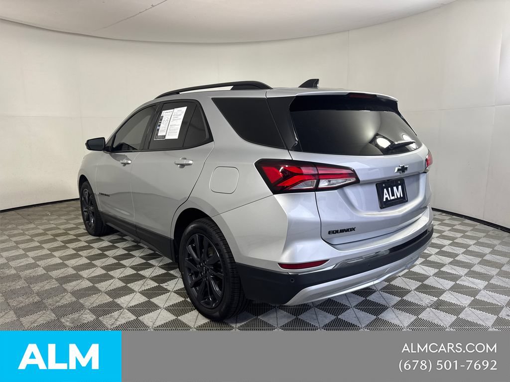Used 2022 Chevrolet Equinox RS w/ LPO, Floor Liner Package FWD image 8