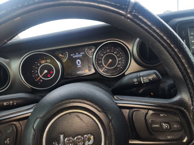 Used 2018 Jeep Wrangler Unlimited Sport AWD/4WD image 6