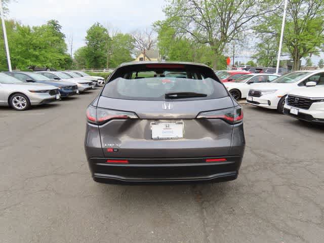 Used 2025 Honda HR-V LX image 5