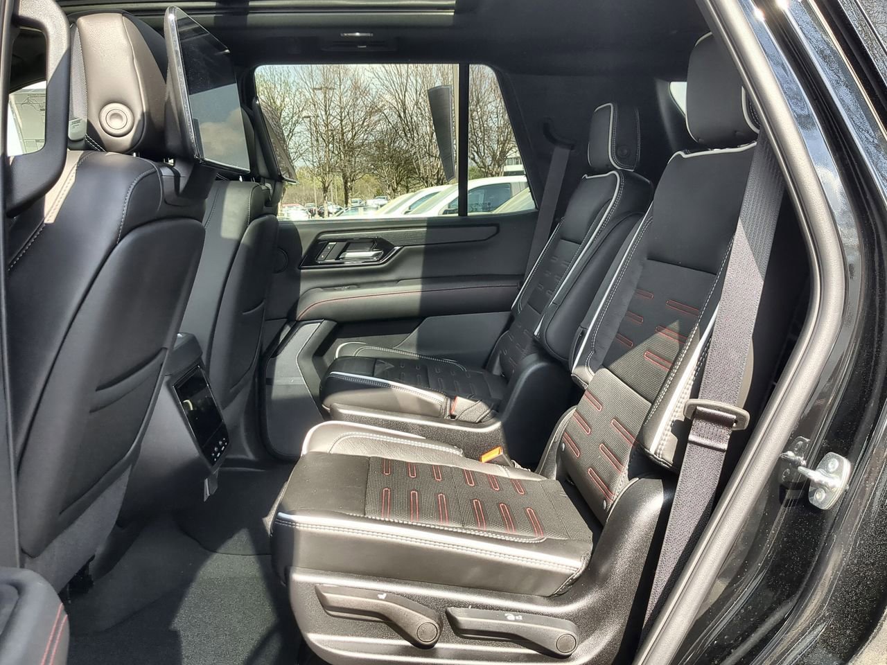 New 2026 GMC Yukon AT4 Ultimate image 26