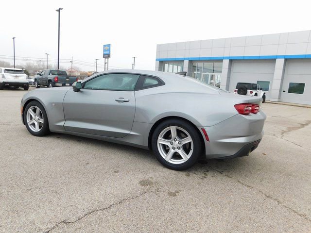 Used 2023 Chevrolet Camaro LT image 5