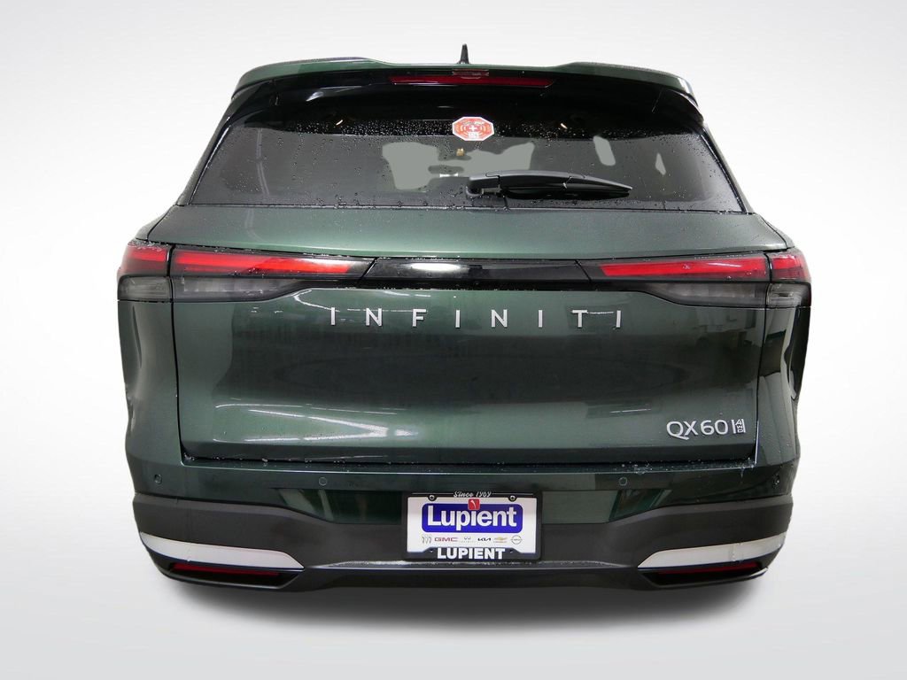 New 2026 INFINITI QX60 Luxe image 3