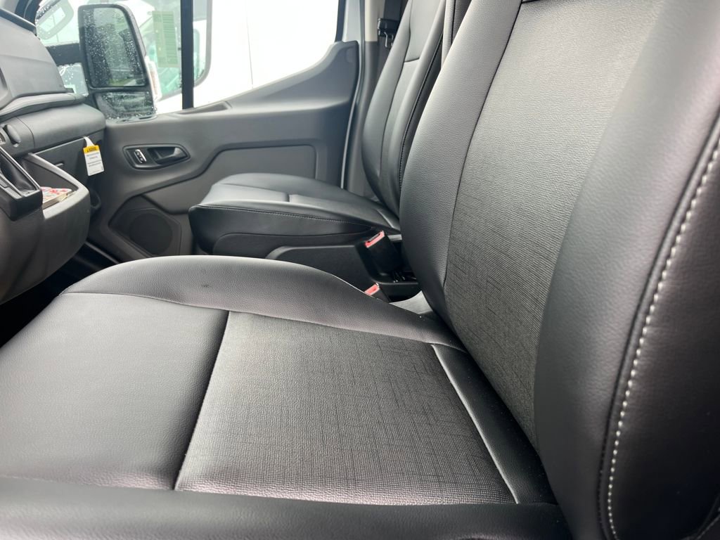 New 2025 Ford Transit 250 Low Roof w/ Load Area Protection Package image 10