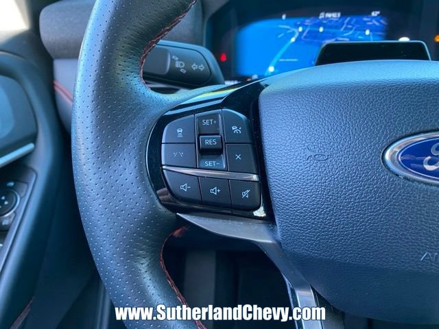 Used 2025 Ford Explorer ST-Line w/ ST-Line Street Pack AWD/4WD image 22