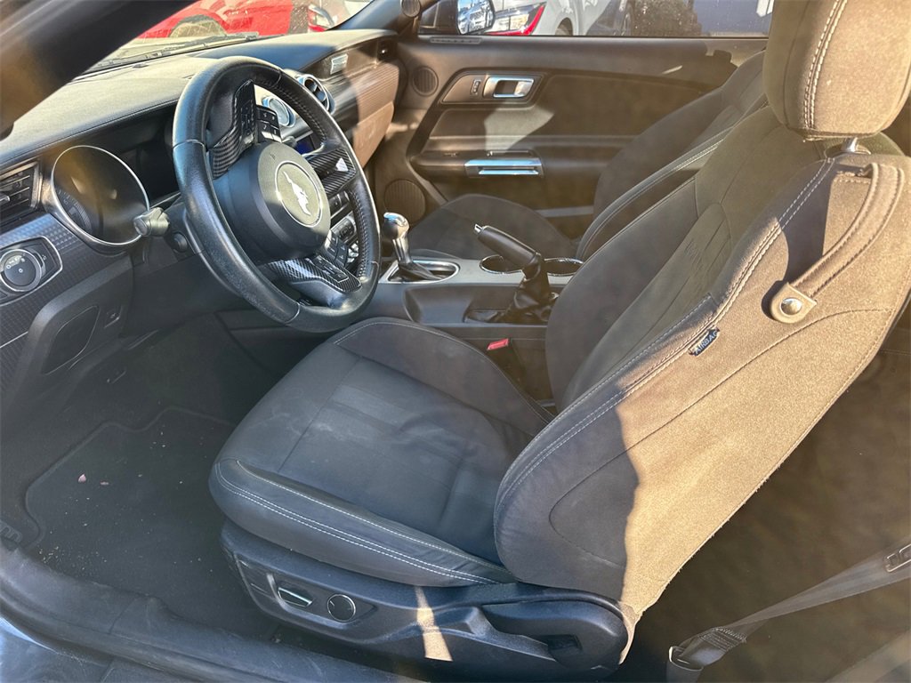 Used 2019 Ford Mustang Coupe w/ Ecoboost Performance Package image 11