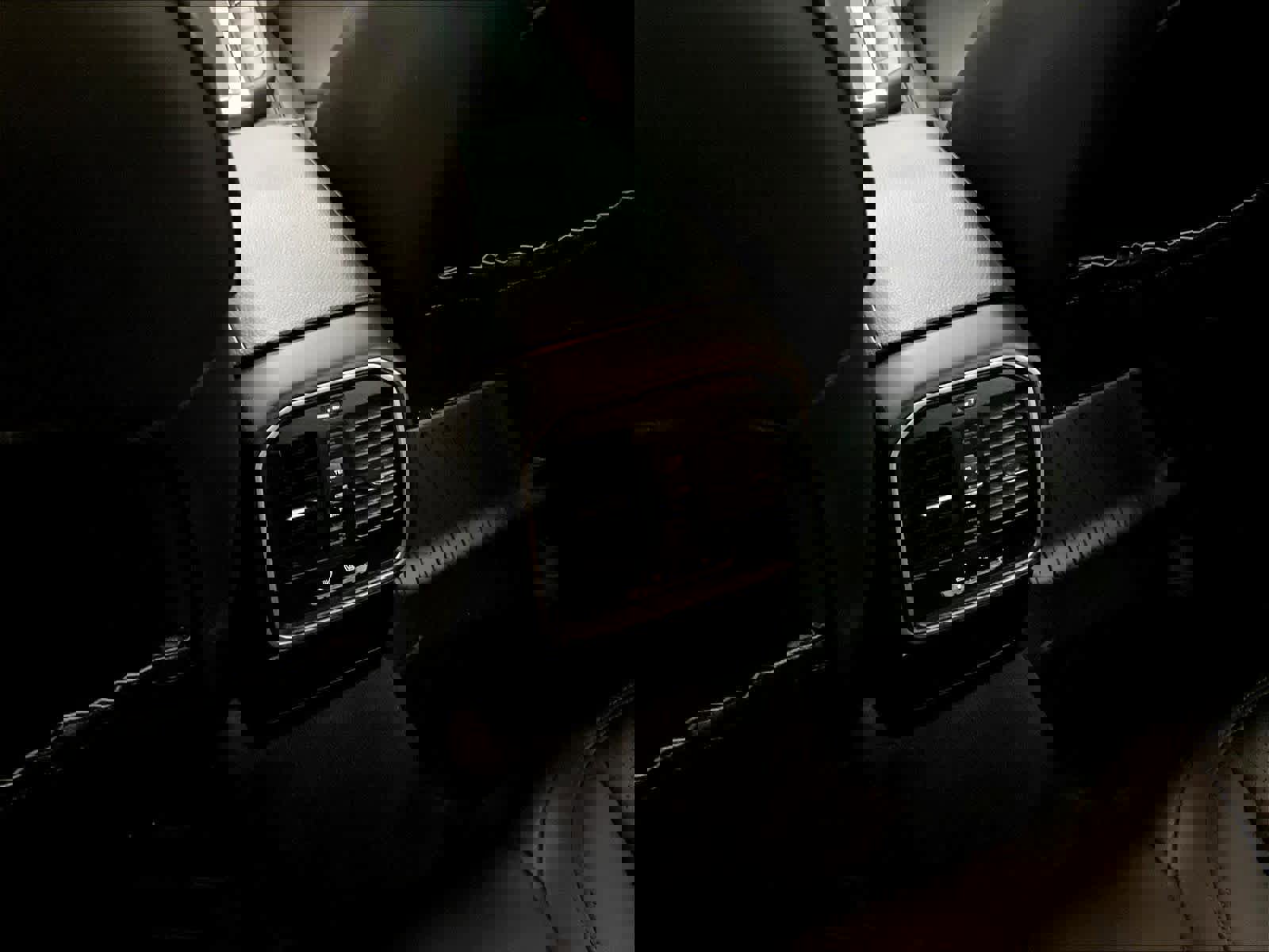 Used 2016 Porsche Macan S image 35