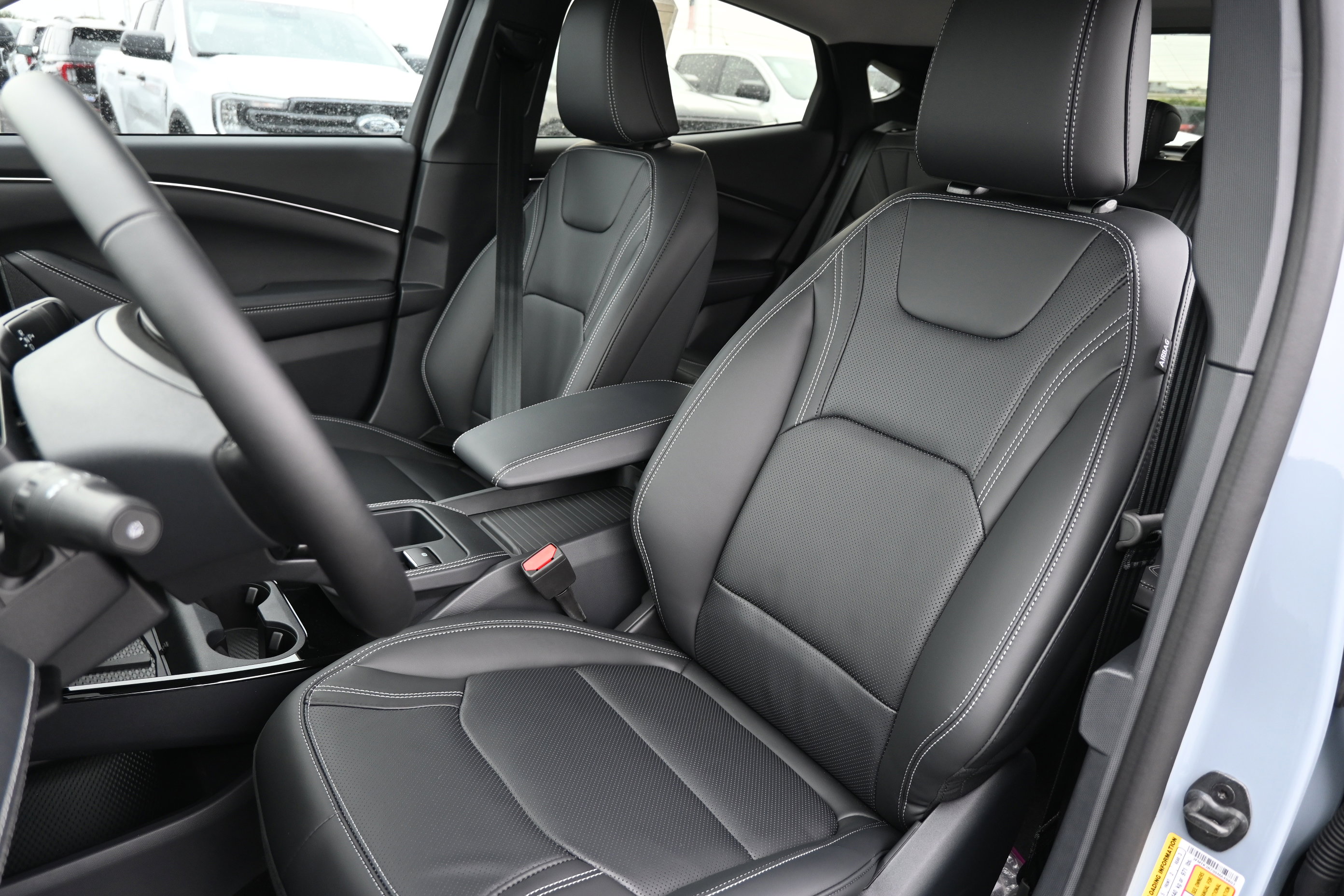 New 2025 Ford Mustang Mach-E Premium image 31