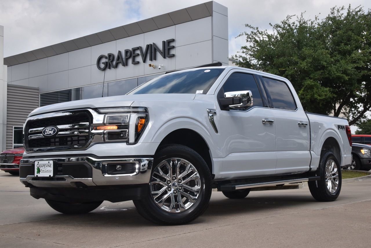 Used 2025 Ford F150 Lariat w/ Equipment Group 502A High AWD/4WD image 2