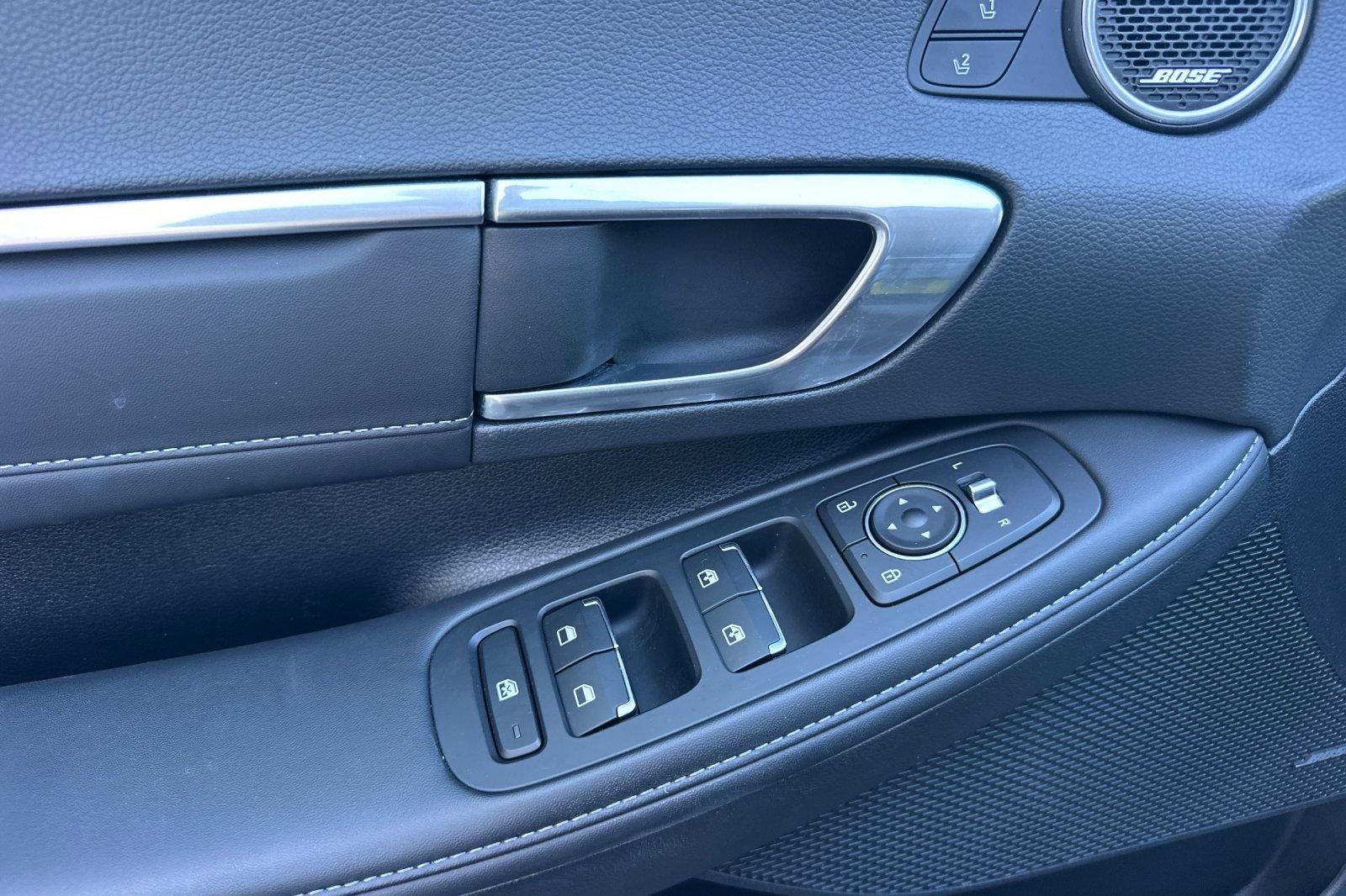 Used 2022 Hyundai Sonata Limited FWD image 11