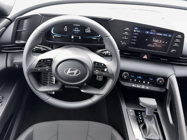 New 2026 Hyundai Elantra Sport FWD image 17