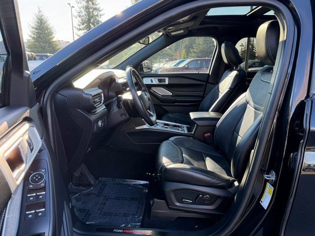 Used 2020 Ford Explorer ST w/ ST Street Pack image 15