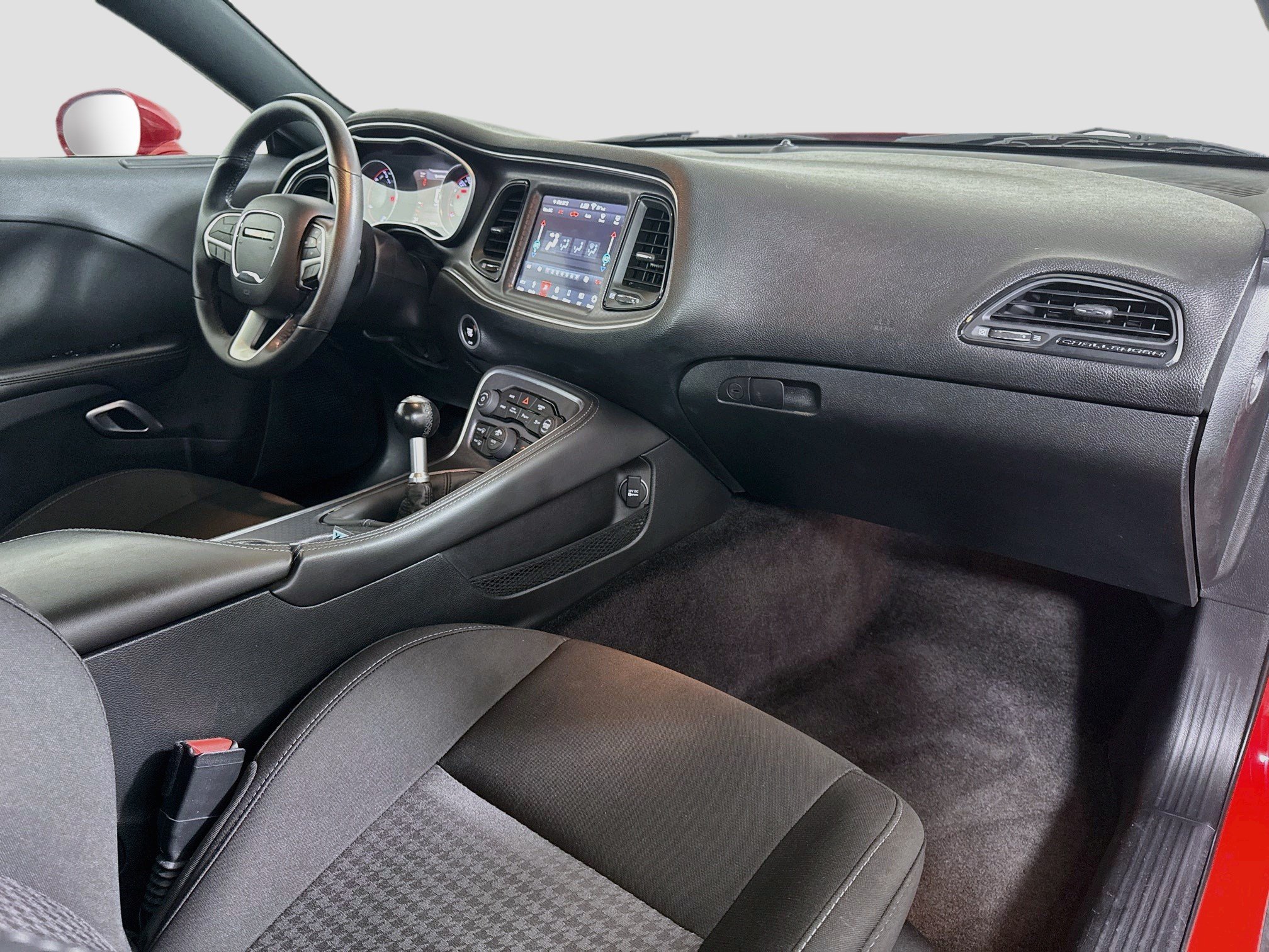 Used 2018 Dodge Challenger R/T Scat Pack RWD image 28