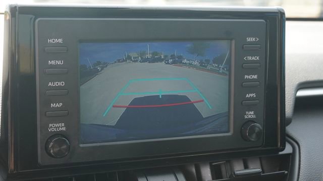 Used 2019 Toyota RAV4 LE image 24