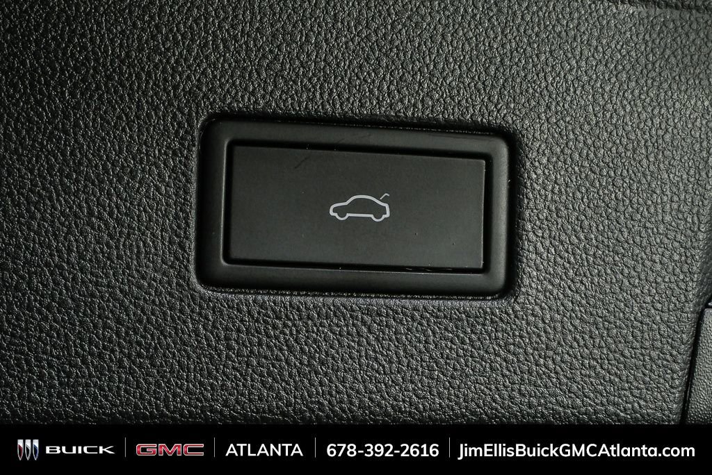 Used 2023 Volkswagen Atlas SE image 33