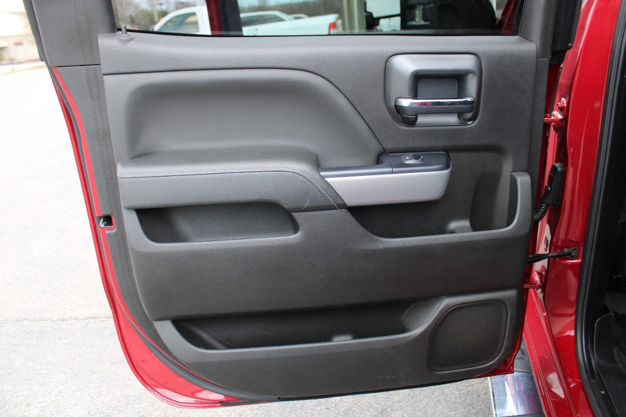 Used 2019 Chevrolet Silverado 2500 LTZ w/ Duramax Plus Package image 42