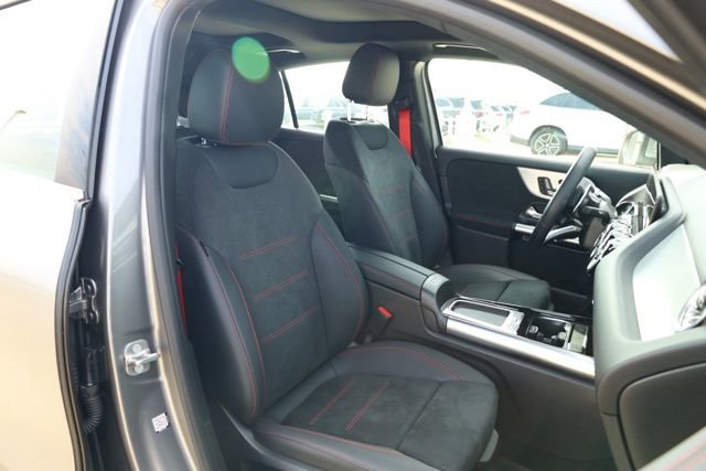 Certified 2025 Mercedes-Benz GLA 35 AMG 4MATIC image 24