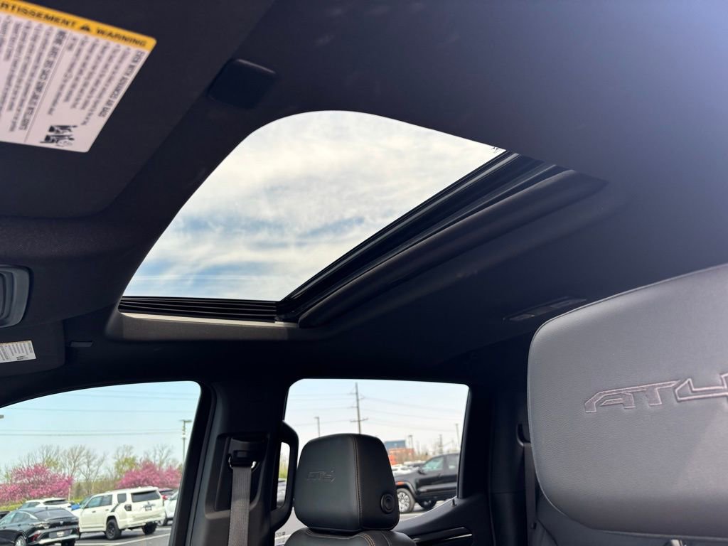 Used 2023 GMC Sierra 1500 AT4 w/ Technology Package image 18