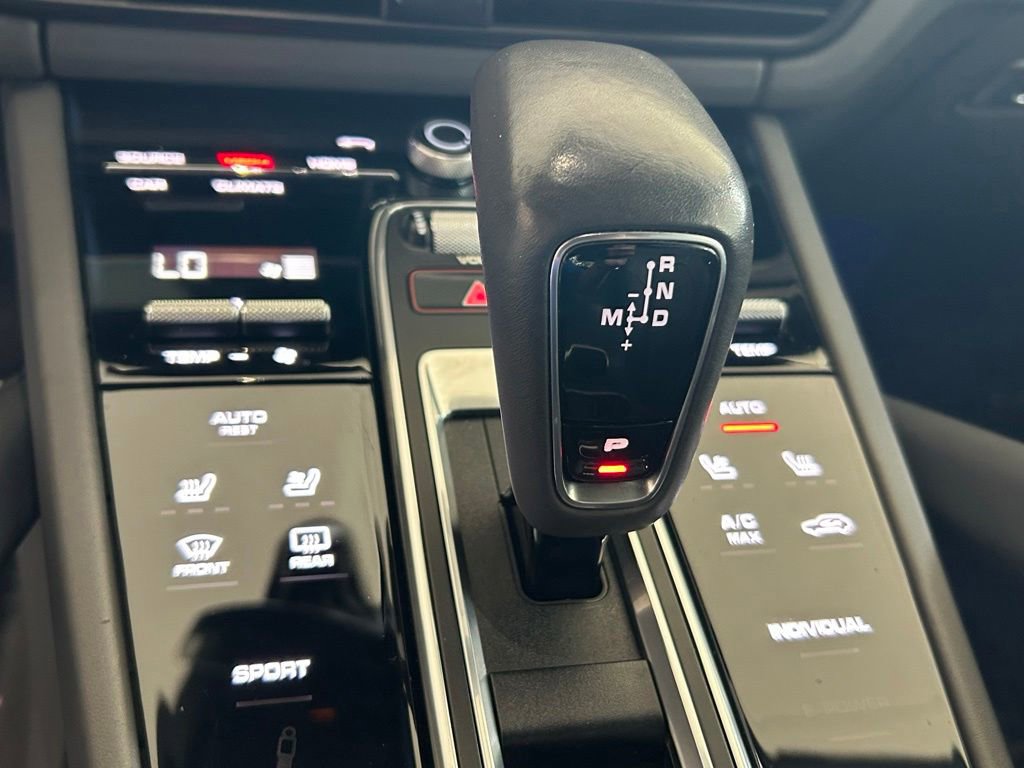 Used 2019 Porsche Cayenne AWD/4WD image 8