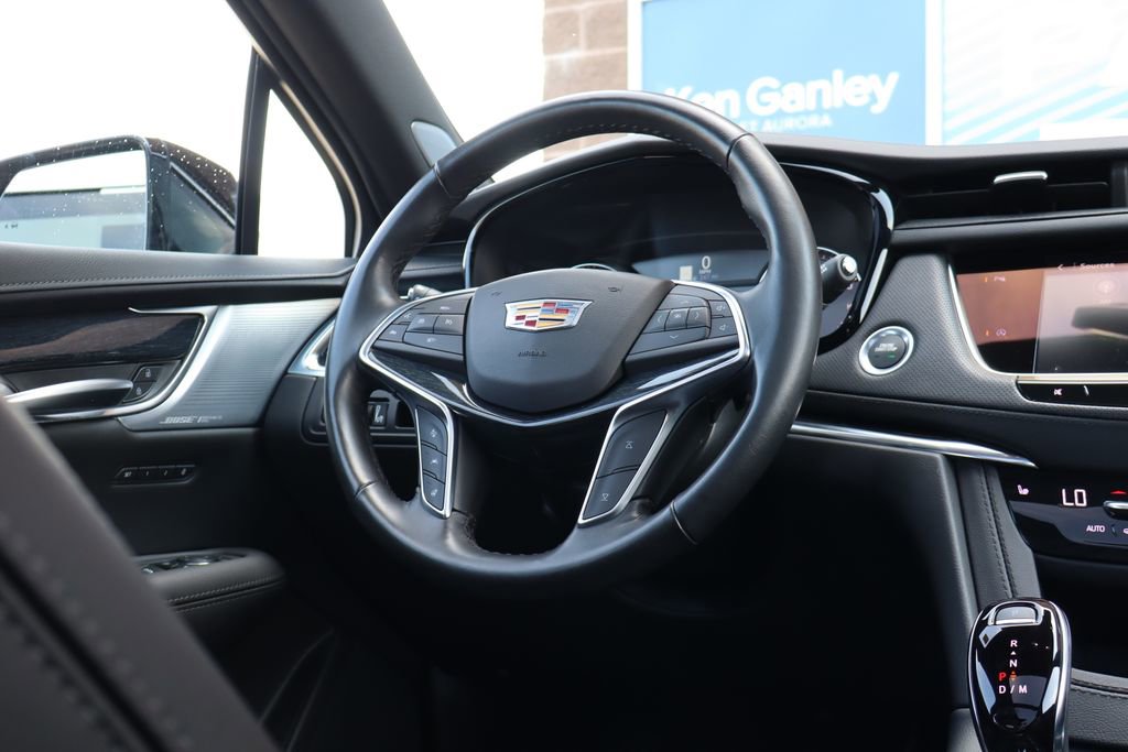 Used 2024 Cadillac XT5 Premium Luxury w/ LPO, Floor Liner Package AWD/4WD image 46
