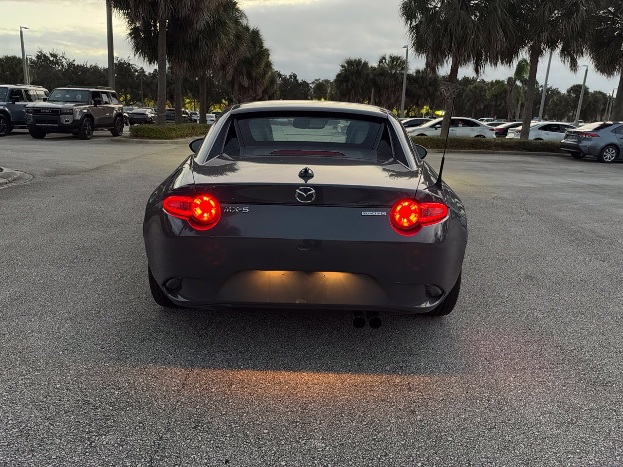 Used 2021 MAZDA MX-5 Miata RF Grand Touring RWD image 4