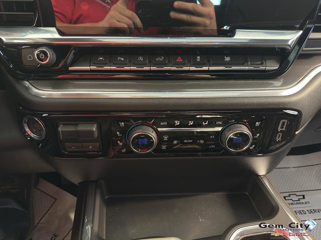 New 2025 Chevrolet Silverado 1500 High Country w/ Midnight Edition image 18