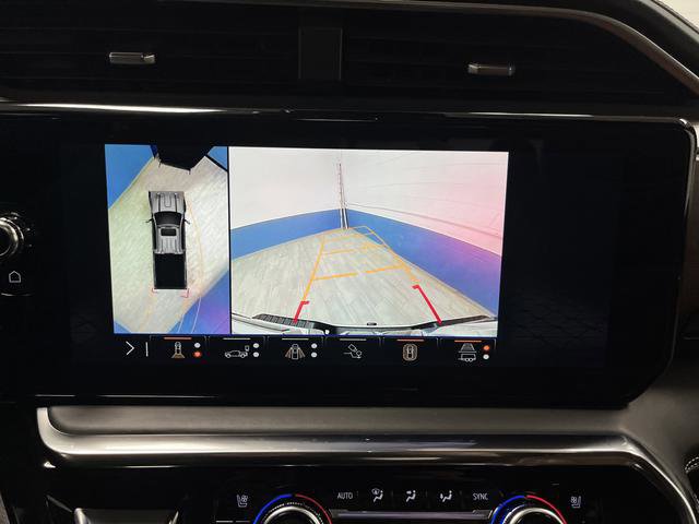 Used 2024 GMC Sierra 3500 Denali Ultimate image 11